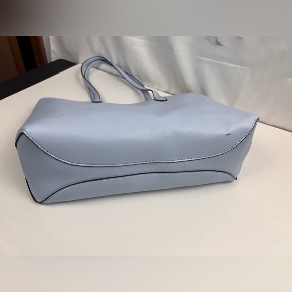 Kate Spade blue tote, it is new, DEAL alert 🚨 - Picture 5 of 11